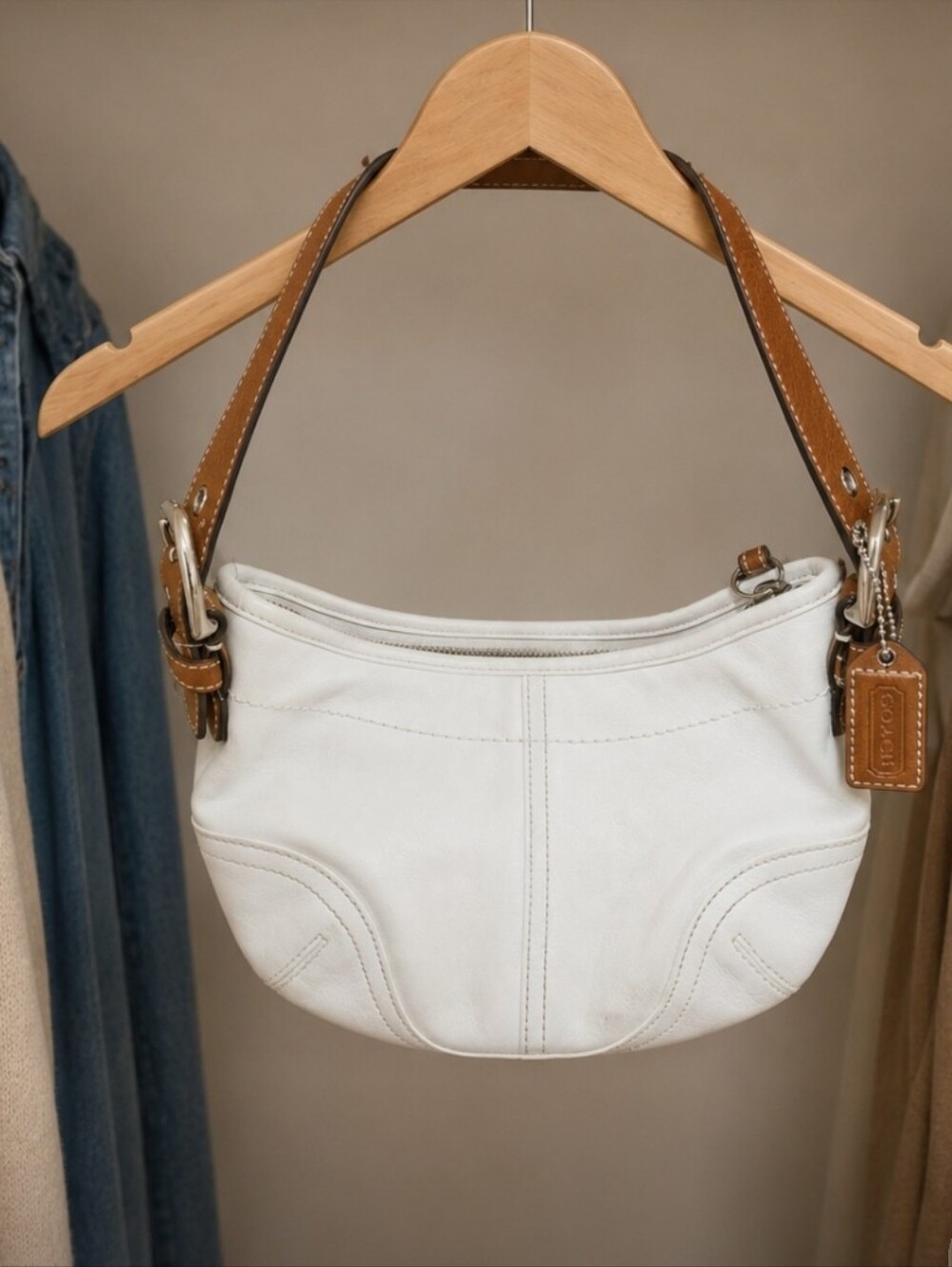 Leather Hobo Shoulder Bag in White